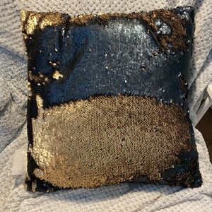 Reversible Sequin Throw Pillow - Black and Gold